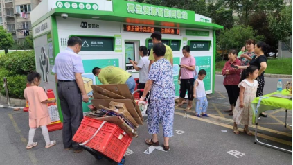 貓先生智能垃圾分類，垃圾分類房生產(chǎn)廠家，廢品回收站價(jià)格